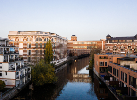 Leipzig vom Fluss aus gesehen